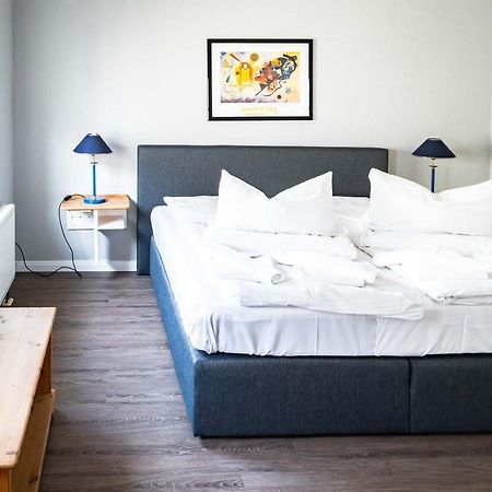 Apartmenthaus Chrischanshof Rostock Esterno foto