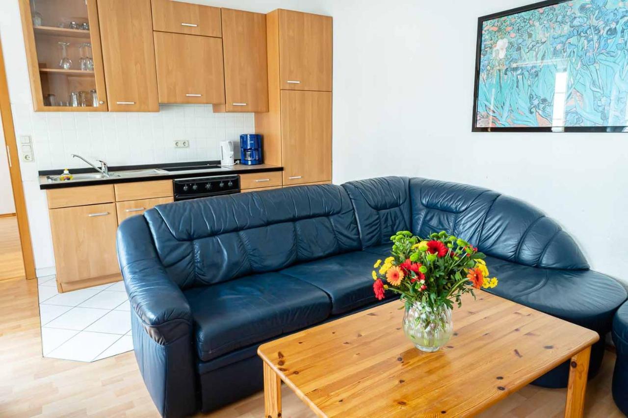 Apartmenthaus Chrischanshof Rostock Esterno foto