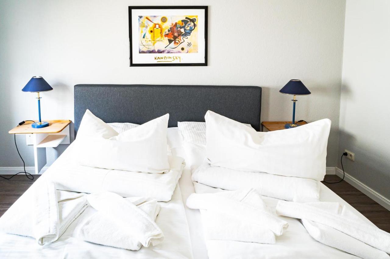 Apartmenthaus Chrischanshof Rostock Esterno foto